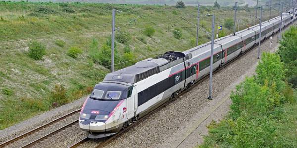  Va fi construita o cale ferata de mare viteza intre Cluj si Budapesta